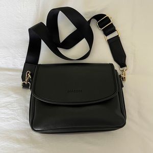 Maedn Crossbody Bag